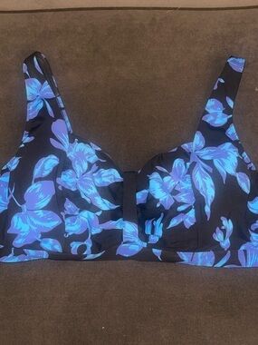 Lands End Hawaiian Floral Underwire Swim Bikini Top bra 18W